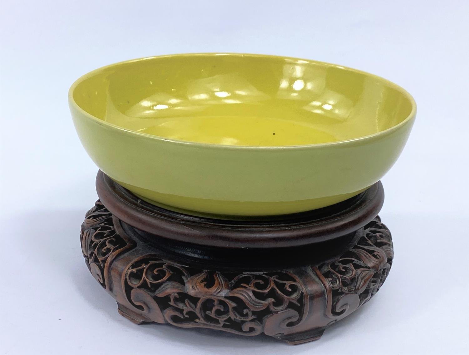 Chinese imperial yellow glaze shallow bowl, Qianlong mark