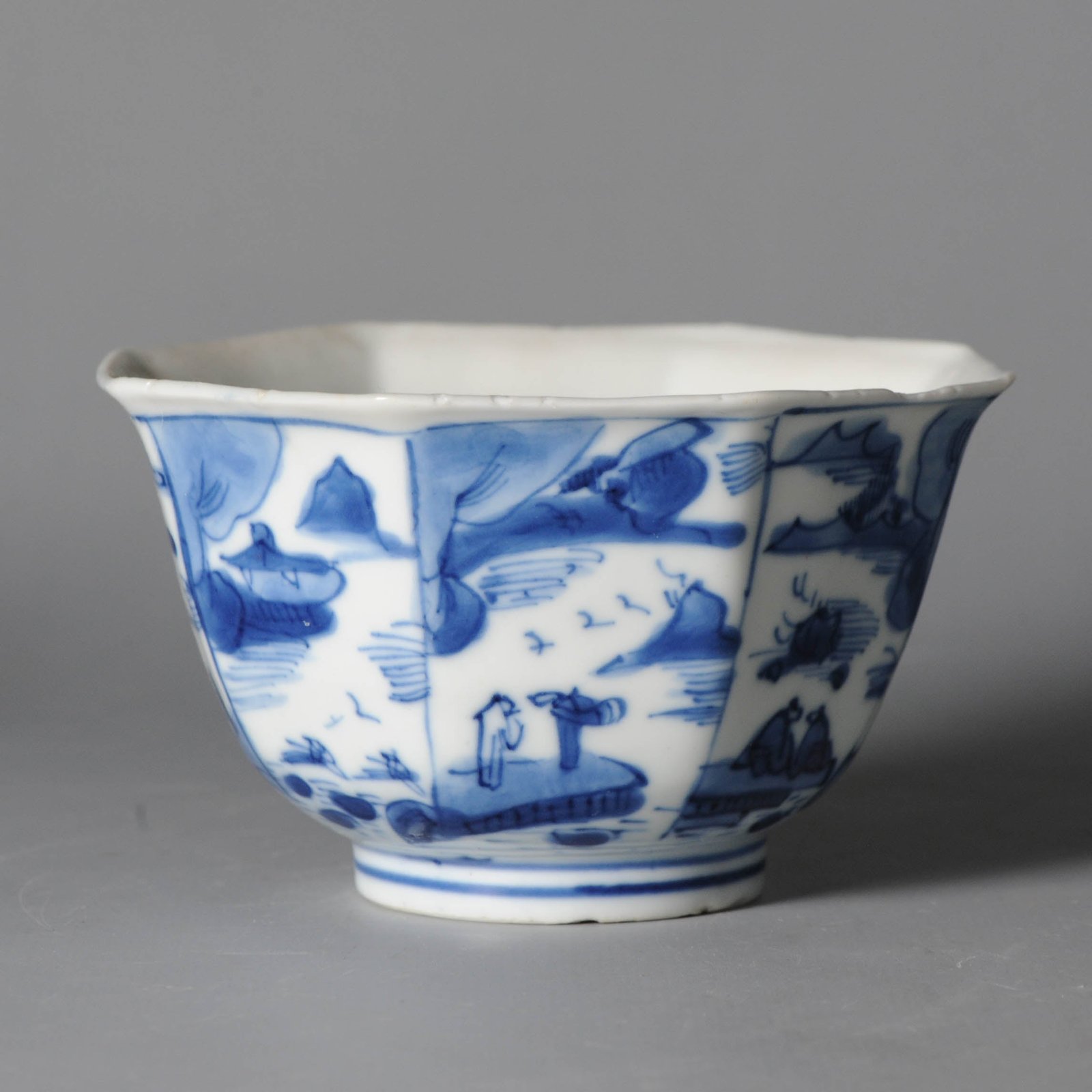 Rare 17th-century Ming Transitional bowl with landscape compartments — detail 8