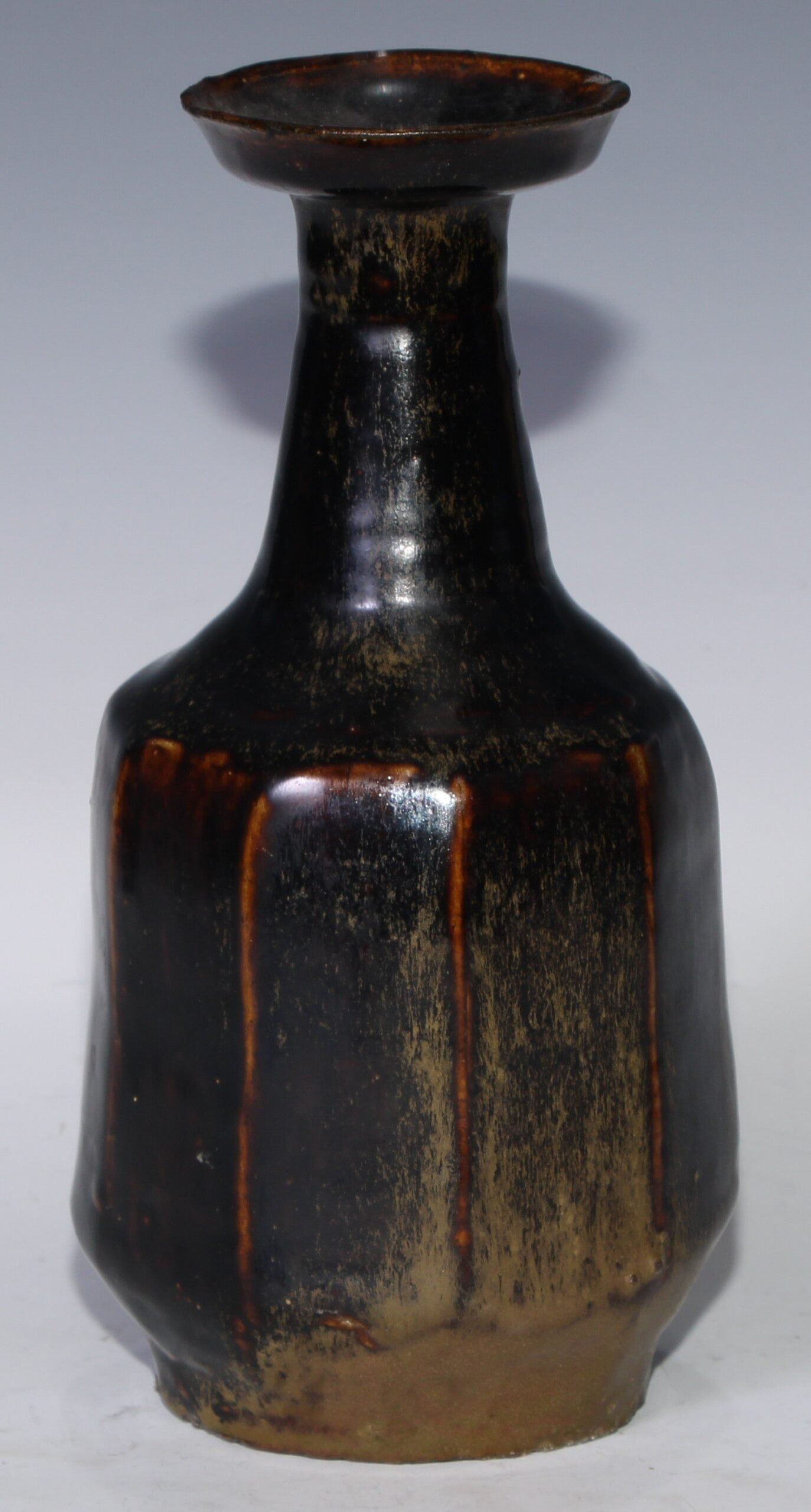Korean panelled mallet-shaped bottle vase, mottled brown glaze