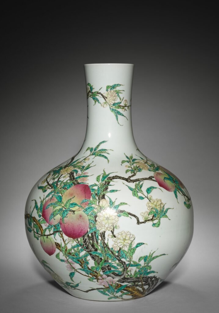 Famille rose vase with peaches, Jingdezhen, Qianlong mark and period 1736 to 1795. Cleveland Museum of Art, accession 1944.184.